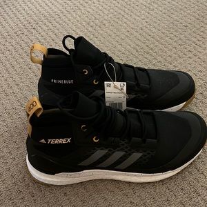 Adidas Terrex  - Size 11.5 - never worn tags still on